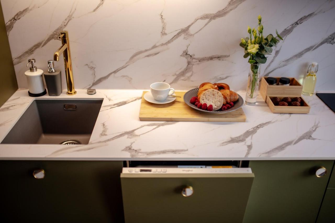 Apartamenty Stare Miasto Zamosc, Prywatny Parking, Winda ภายนอก รูปภาพ